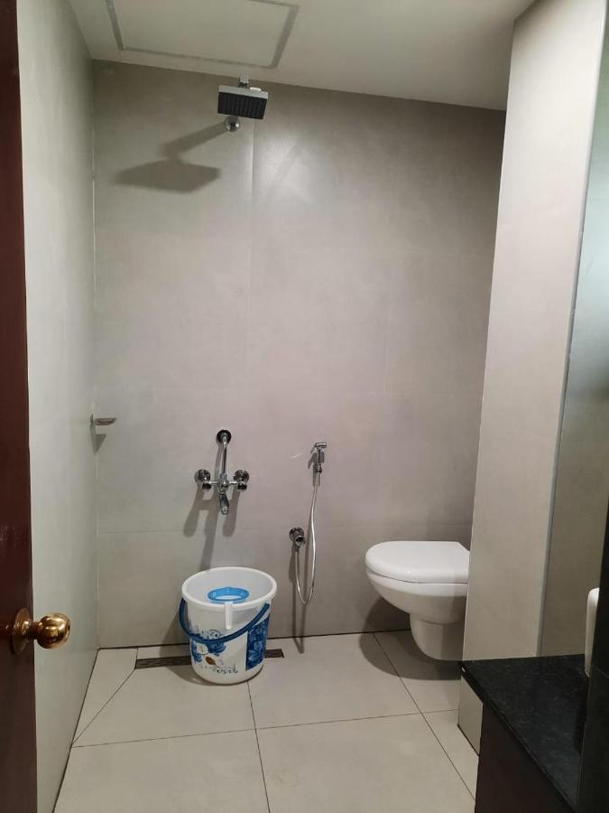 Hotel Aiba Regency Коимбаторе Екстериор снимка